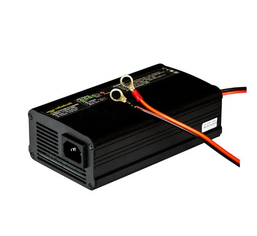 Rebelcell 16.8V8A Li-ion acculader voor 12V25 en 12V50 Angling accu’s