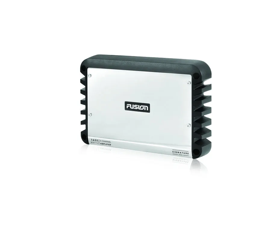 Signature vijfkanaals Class-D maritieme versterker 1600 W voor speakers en subwoofer