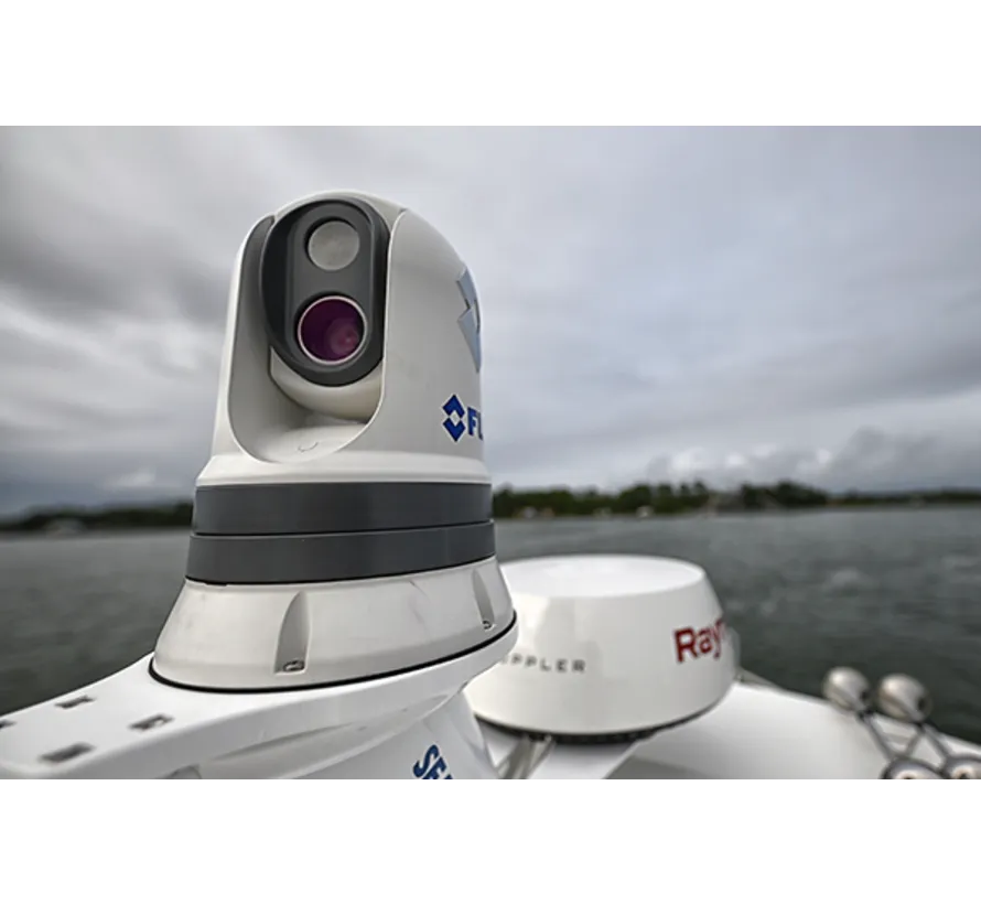 M364 stabilized thermal IP camera (30 Hz)