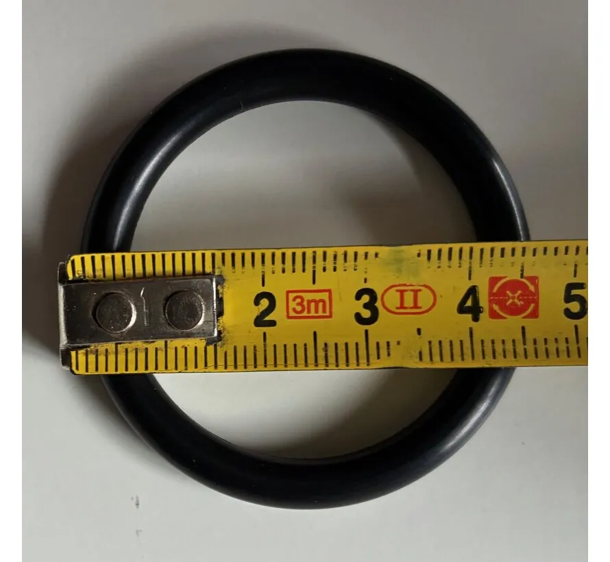 Piston ring for toilet pump
