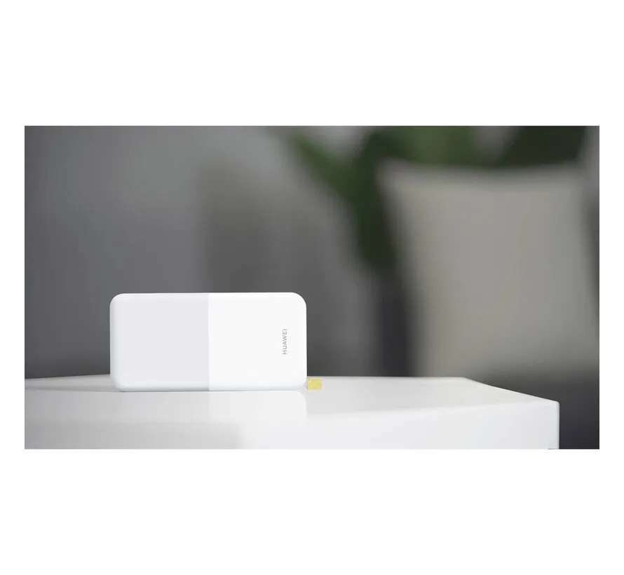E5586-326 mobiele 4G LTE WiFi router (MiFi) – Wit – USB-C – tot 16 apparaten