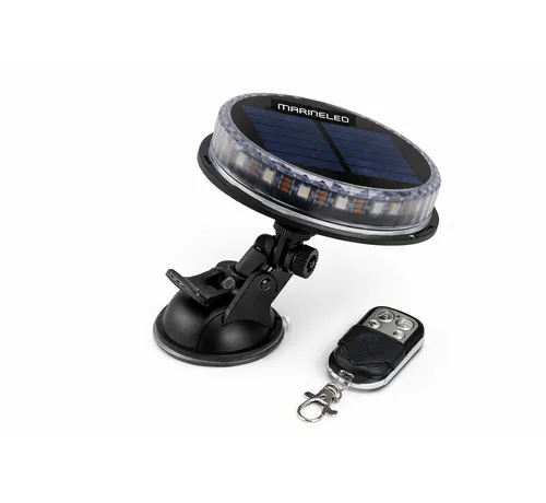 Sea-Me Solar tricolor lantern with remote control for reliable navigation lighting