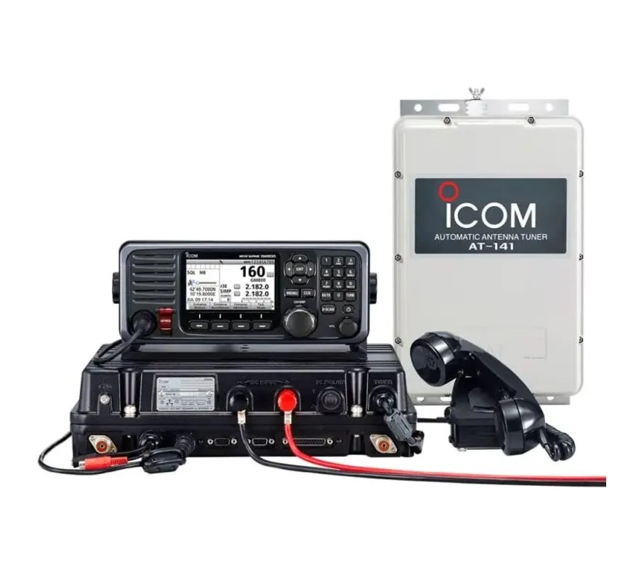 GM800 GMDSS MF/HF transceiver with Class A DSC