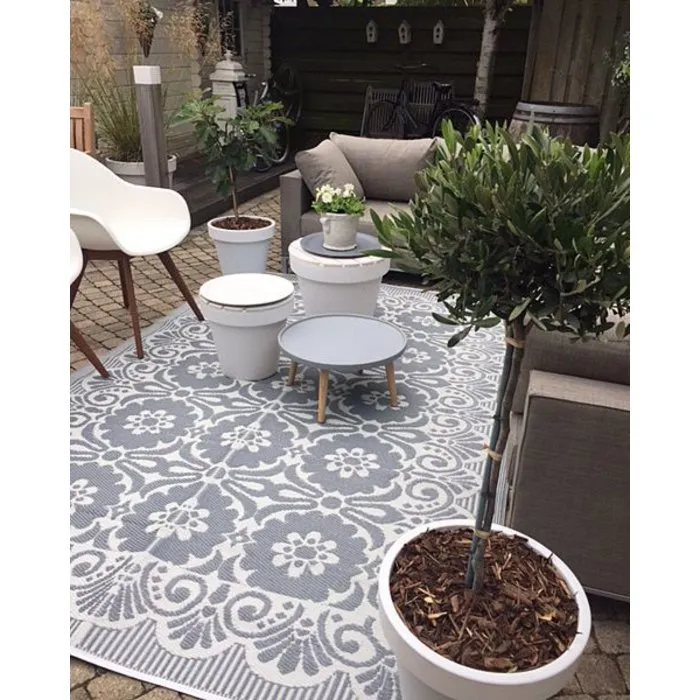 Grijs wit buitenkleed groot maat 270 x 180