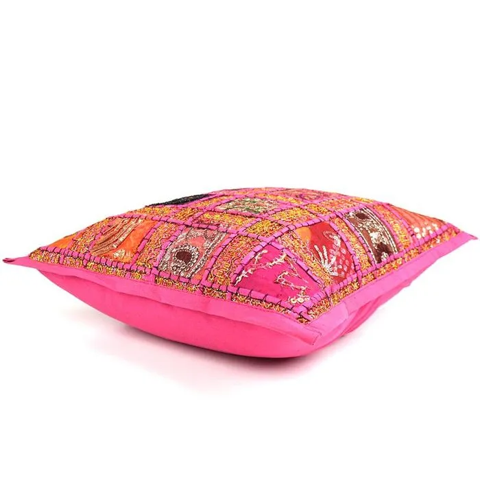 Roze sierkussen oosterse glitters