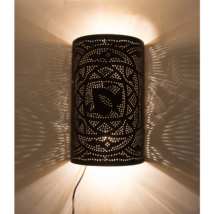 Mat zwarte oosterse wandlamp