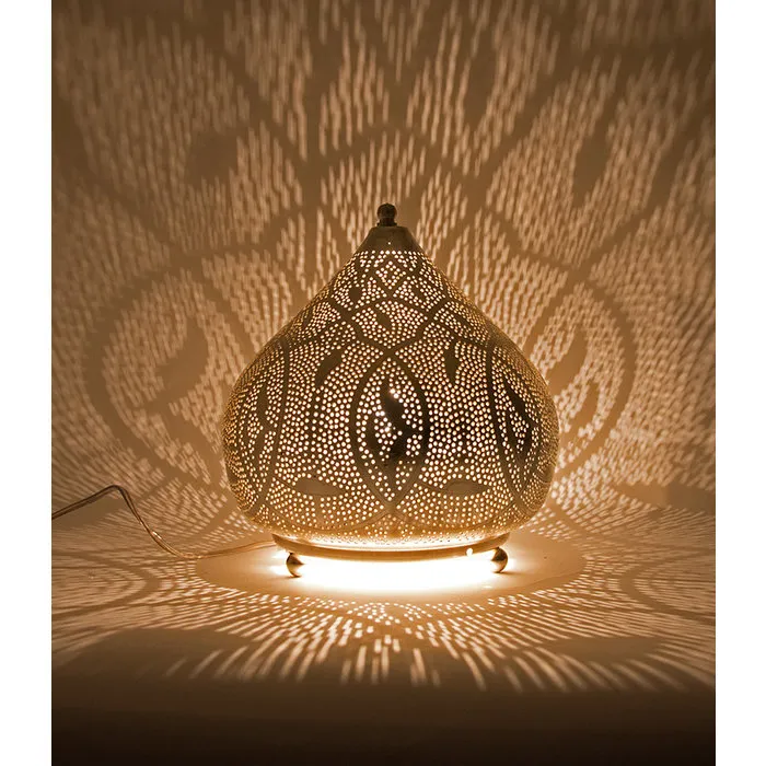 Wit met gouden oosterse tafellamp