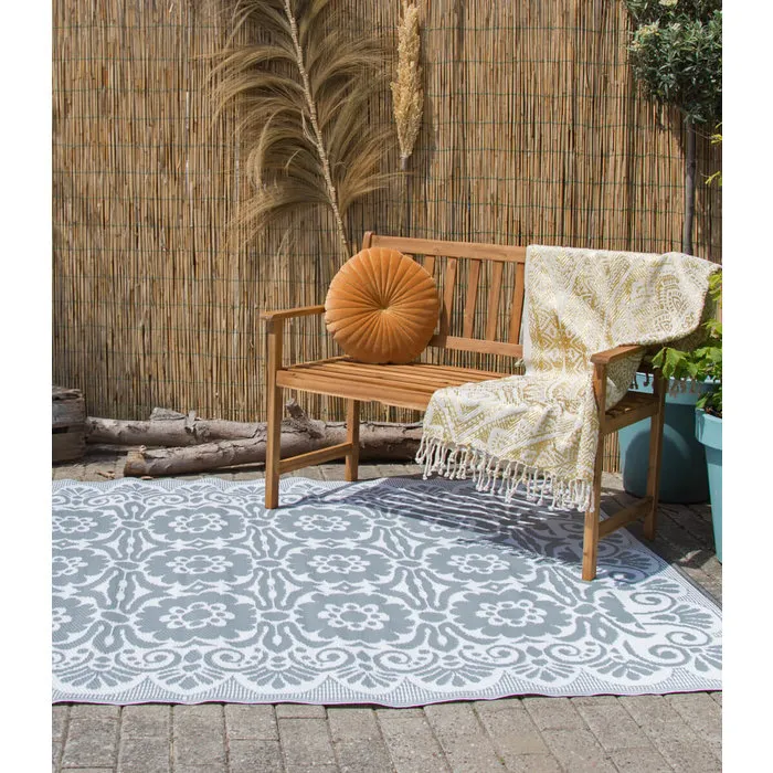 Grijs wit buitenkleed groot maat 270 x 180