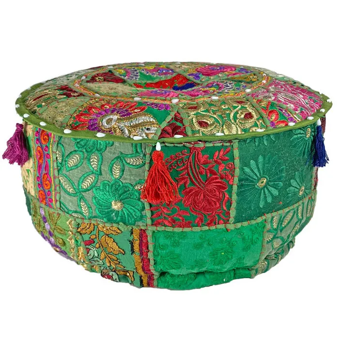 Oosterse poef groen uit India met gekleurde kwasten