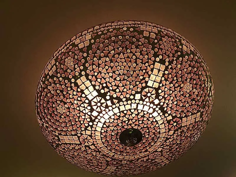 Paarse oosterse mozaïek plafonniere