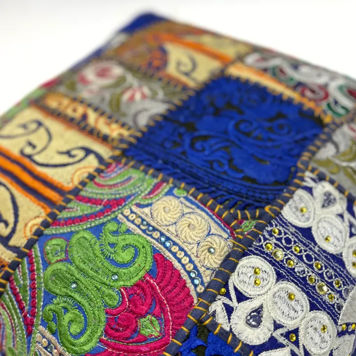 Sierkussen donker blauw - patchwork