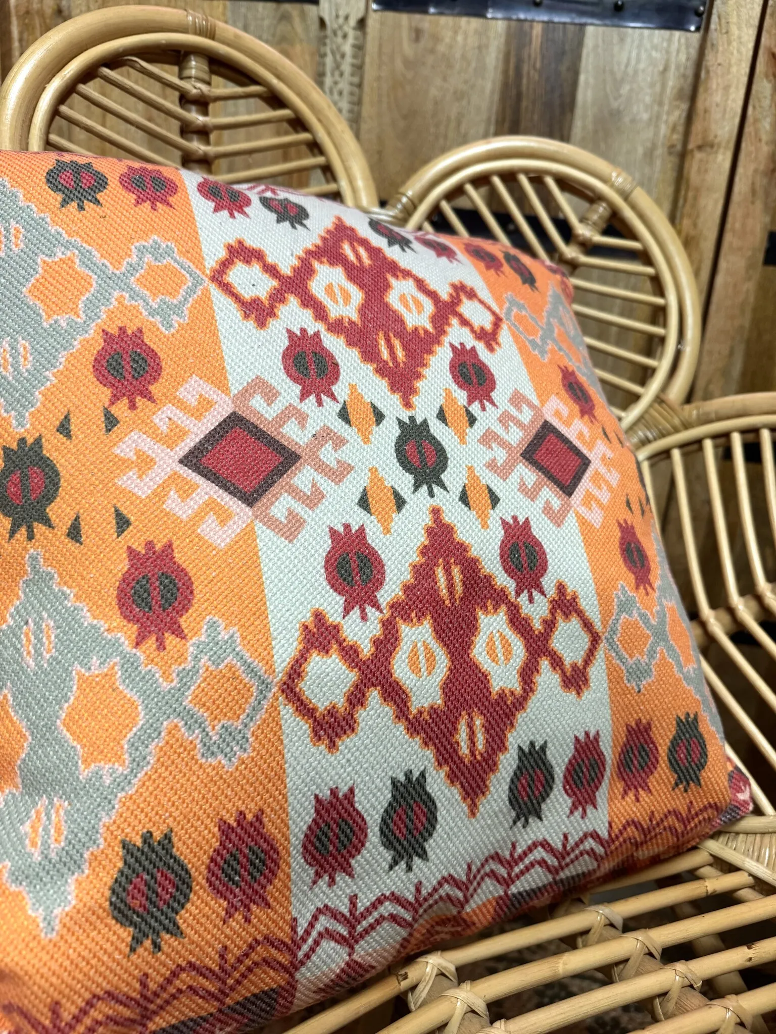 Kelim kussen vintage oranje