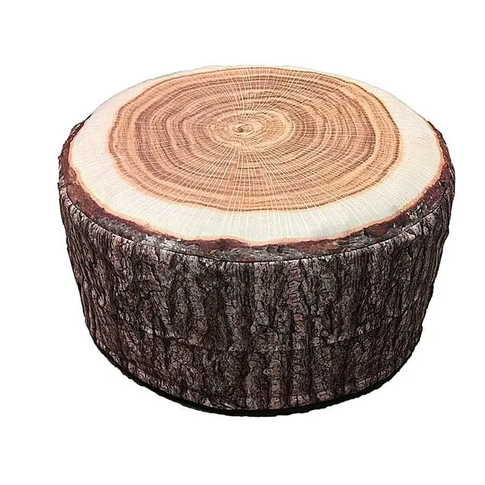 Boomstam poef voor buiten in de tuin.