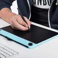 Wacom Intuos Art Pen & Touch Small tekentablet Blue