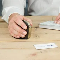 Evoluent C lichtgoud draadloze rechtshandige ergonomische muis