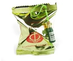 Gelukskoekje met een fles champagne 10 stuks