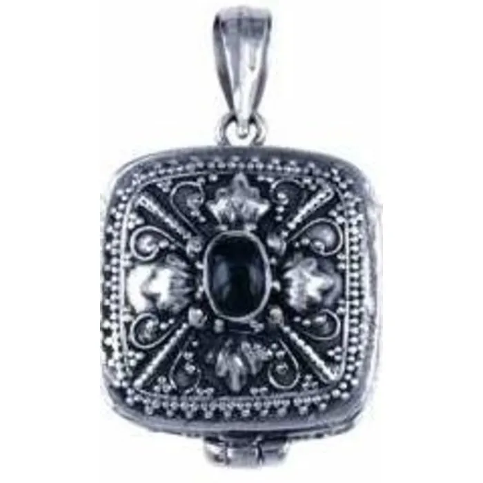 Gedenksieraad met onyx steentje