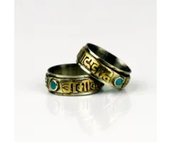 Spinning Ring Om Mani Pad Me Hum - maat 6