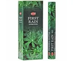 First rain wierook HEM