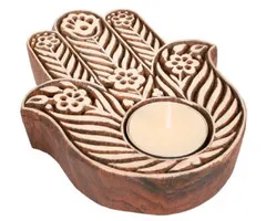 Houten healing hand theelichthouder groot