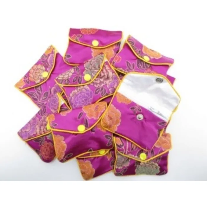 Klein Chinees zakje roze