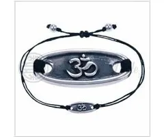 Ohm armbandje zilver