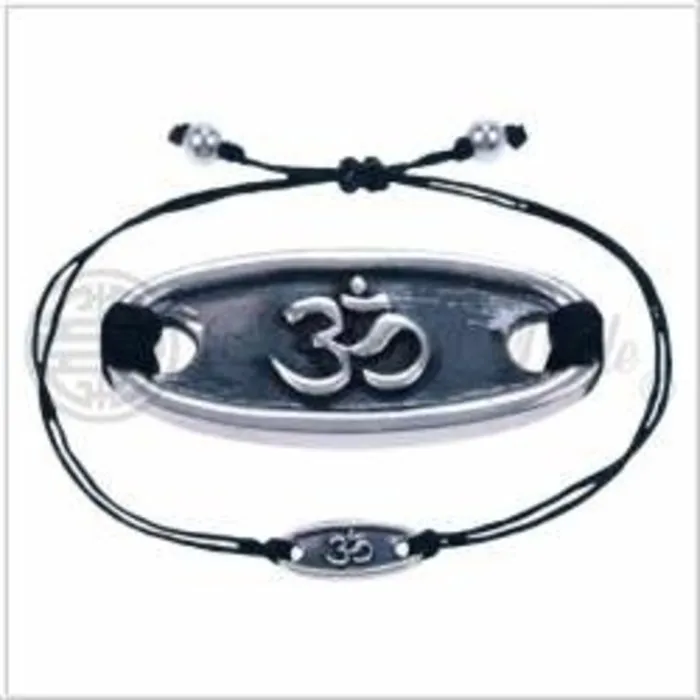 Ohm armbandje zilver