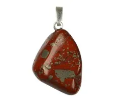 Hangertje rode jaspis met Pyriet