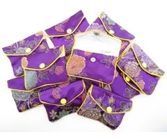 Klein Chinees zakje paars