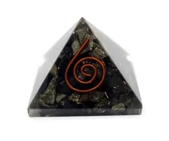 Orgone Piramide pyriet klein