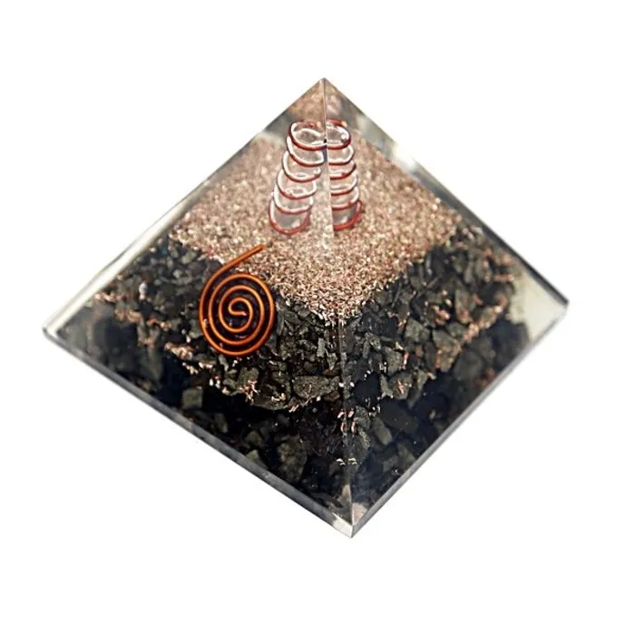 Orgone Piramide pyriet