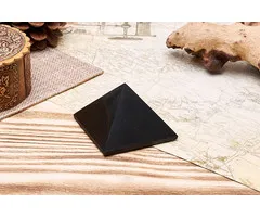 Shungiet piramide 4 cm