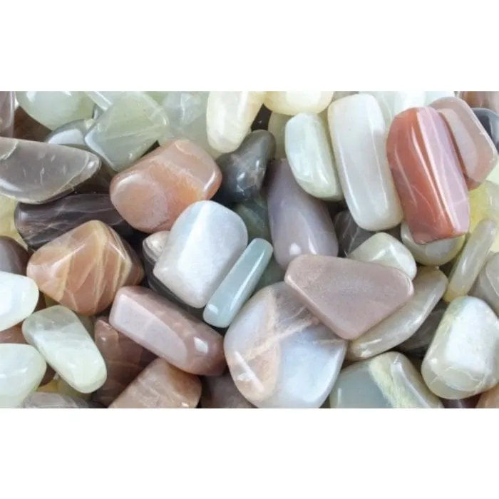 Maansteen getrommeld