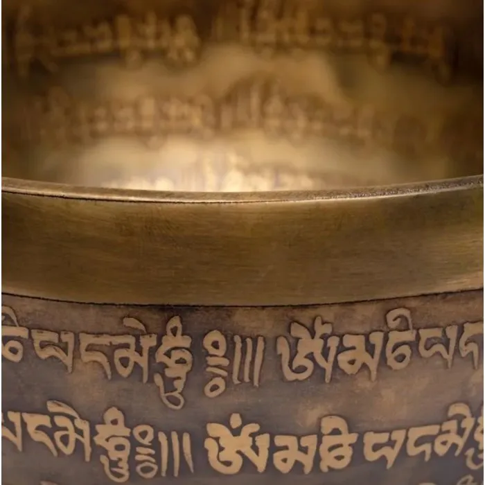 Klankschaal Tibet gegraveerd 400-500 gram
