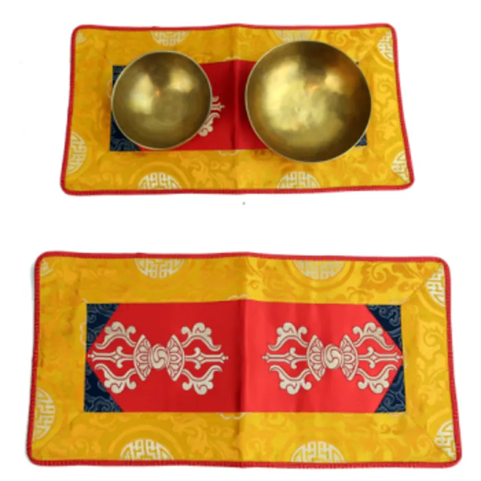 Klankschaal-altaarkleed dubbele dorje brokaat rood