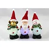 Keramische Kerstfiguur met LED sneeuwbal