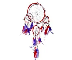 Dromenvanger 16 cm rood met schelpjes en kralen