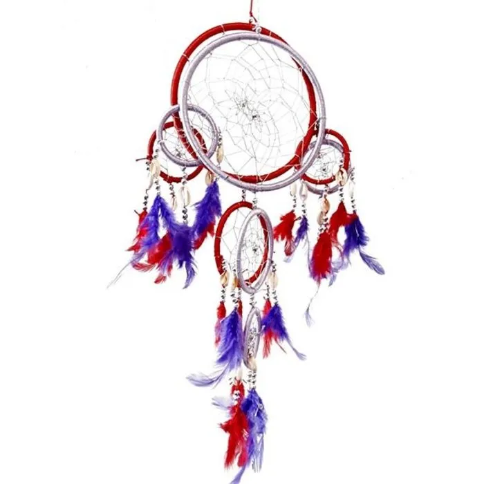 Dromenvanger 16 cm rood met schelpjes en kralen