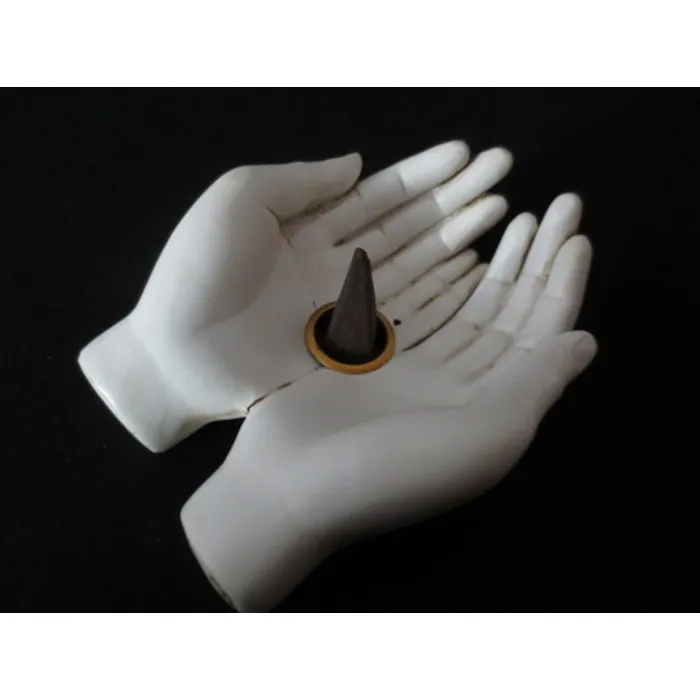 Wierookhouder handen