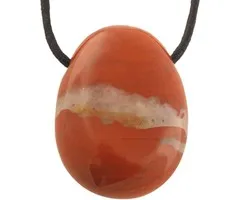 Hanger ovaal Rode Jaspis met koord