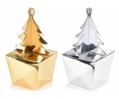 Doosje met kerstboom vorm