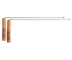 Wichelroede met kurken handvat en vergulde kogeleinden