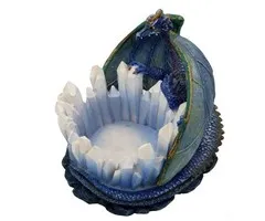 Draak met kristallen en kom