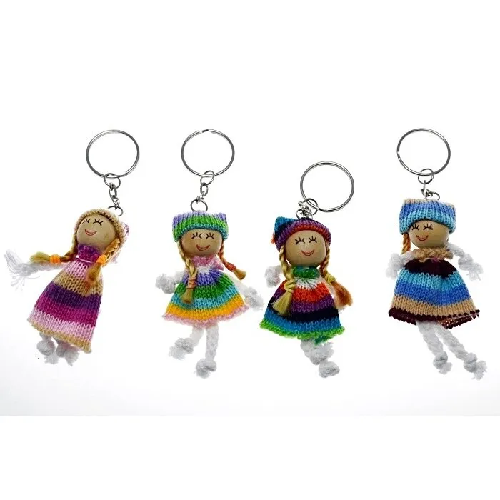 Gebreid popje aan sleutelhanger 12 stuks
