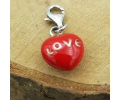 Bedeltje rood hart Love zilver