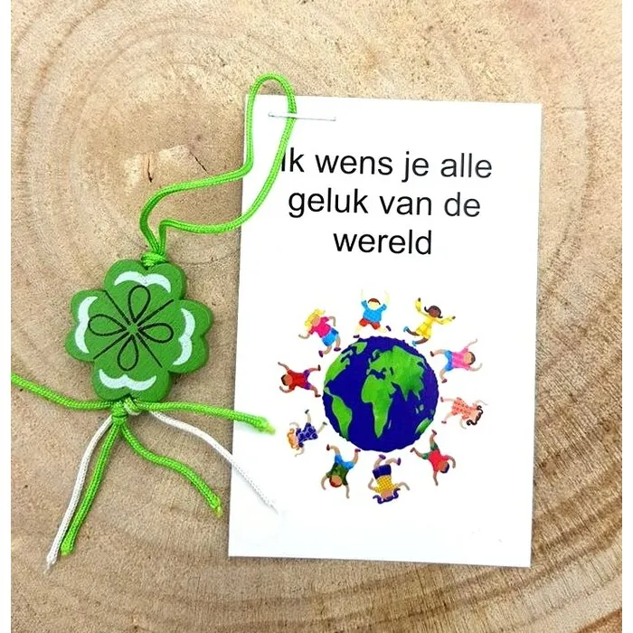 Kaartje met klaver wens je alle geluk van de wereld