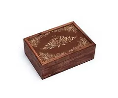 Tarotdoos lotus gegraveerd