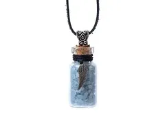 Geschenkflesje aan koord met angeliet en engelenvleugel