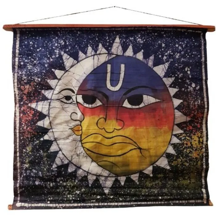 Wanddoek Batik Maan en Zon