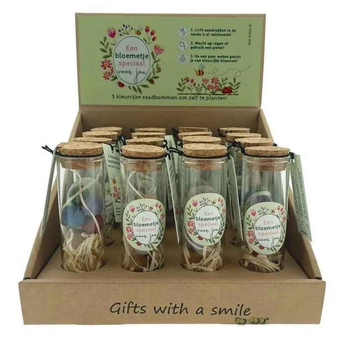 Flesje met 5 zaadbommen om zelf te planten